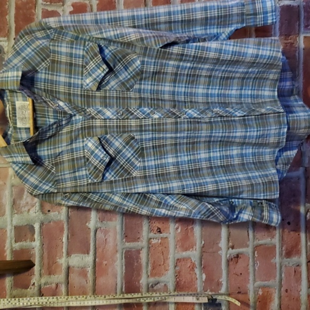 Mens XL‎ button down. Made by Dry Goods Company.